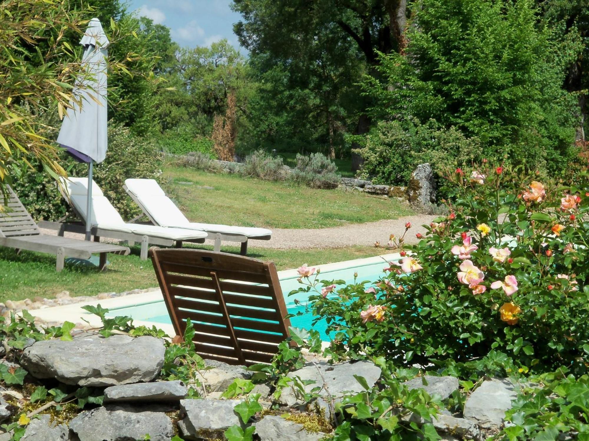Chambres Et Jardin De Pierres Espédaillac Kültér fotó