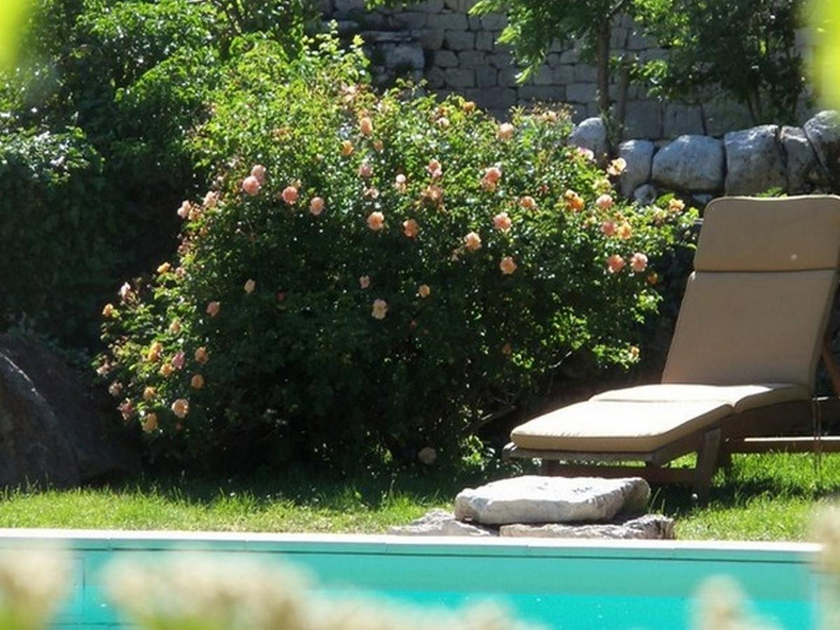 Chambres Et Jardin De Pierres Espédaillac Kültér fotó